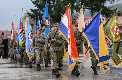 Komšić je imenovao generale mimo prijedloga i zakona