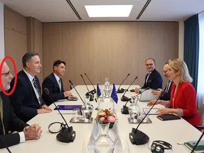 Avdović je novinar i veleposlanik u Belgiji